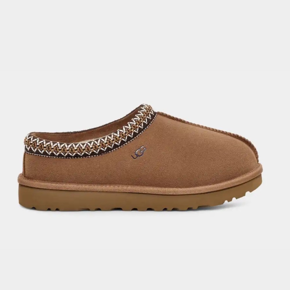 UGG Tasman